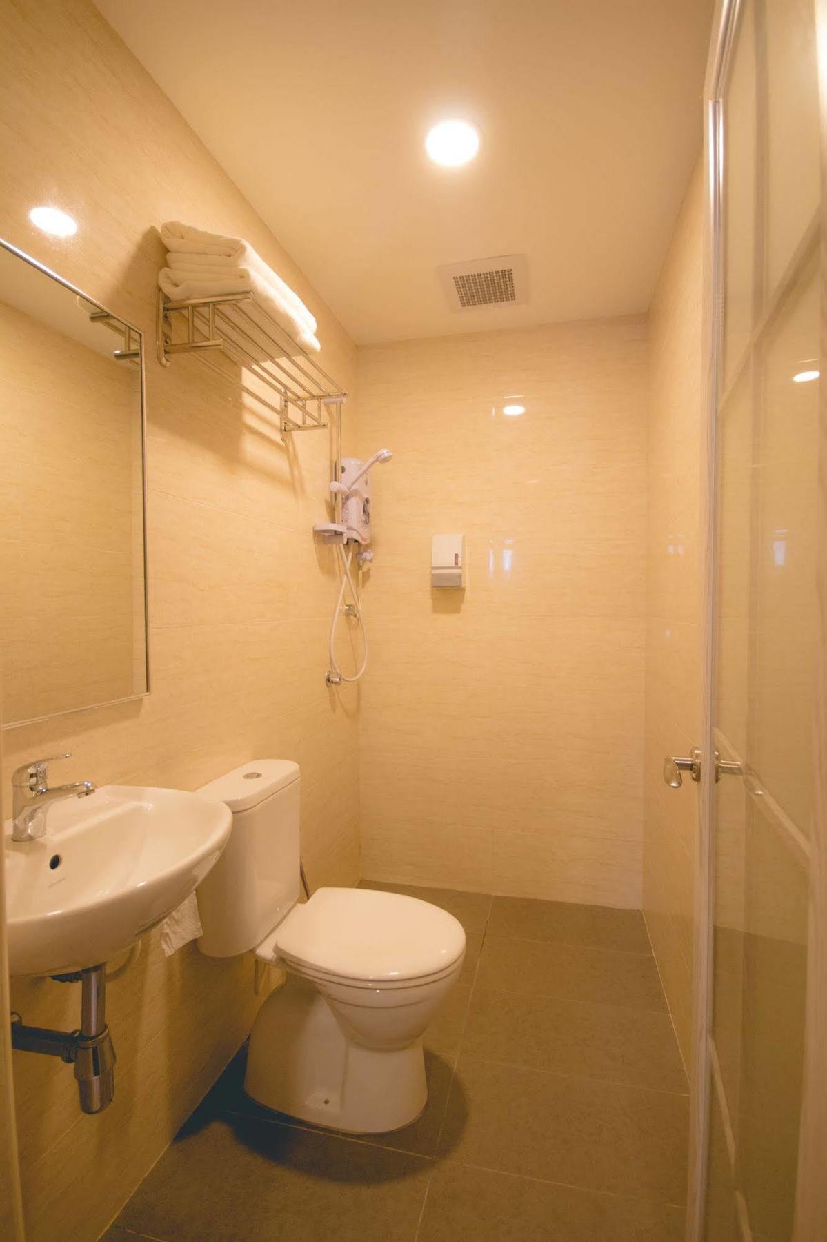 Gm Hotel Sunway Metro Petaling Jaya Exterior photo